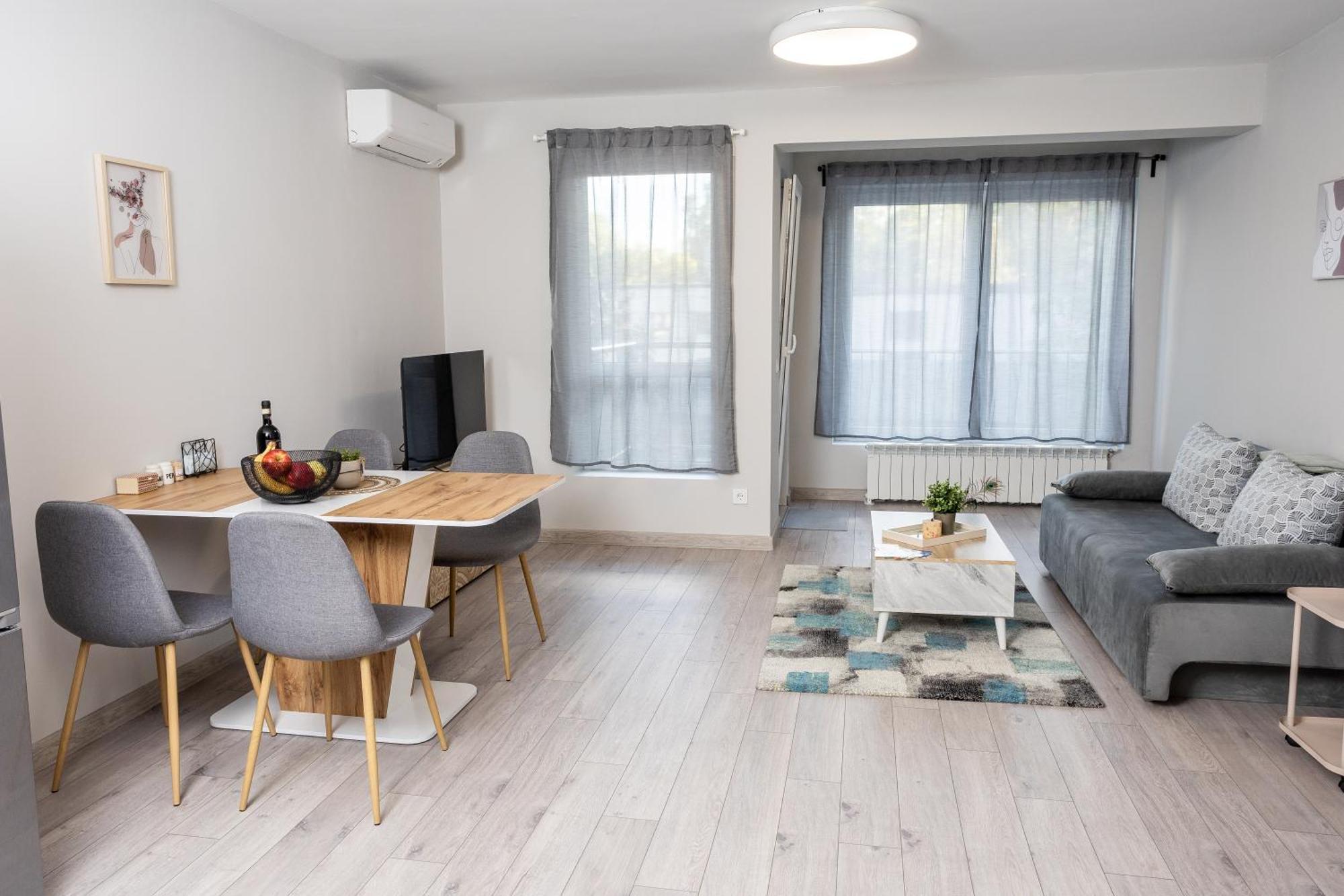 Apartment 2-стаен с безплатен паркинг на локация